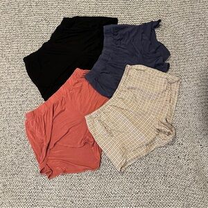 Assorted Sleep Shorts (4) and Grey Marl Cami (1) Bundle, Medium